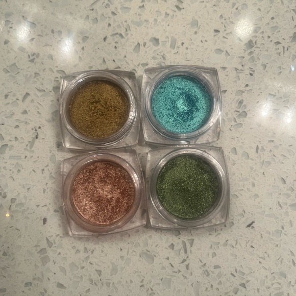 L’Oréal shadows 4 - Picture 3 of 4